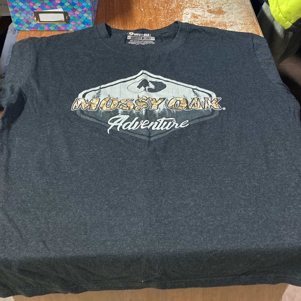 Mossy Oak Men's Dark Gray Adventure Tee